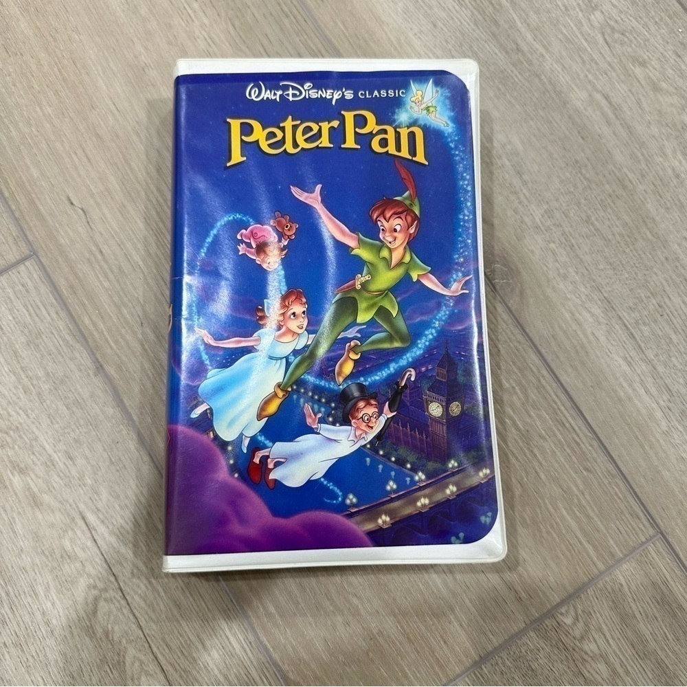 PETER PAN Walt Disney Black Diamond Collection The Classics Collection VHS Tape